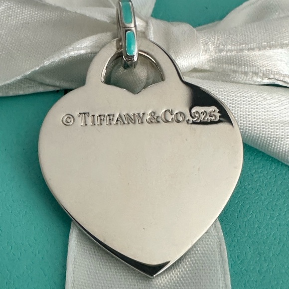 Tiffany & Co New Extra Large XL RTT Heart Charm Pendant SS  blue enamel link - Picture 9 of 13